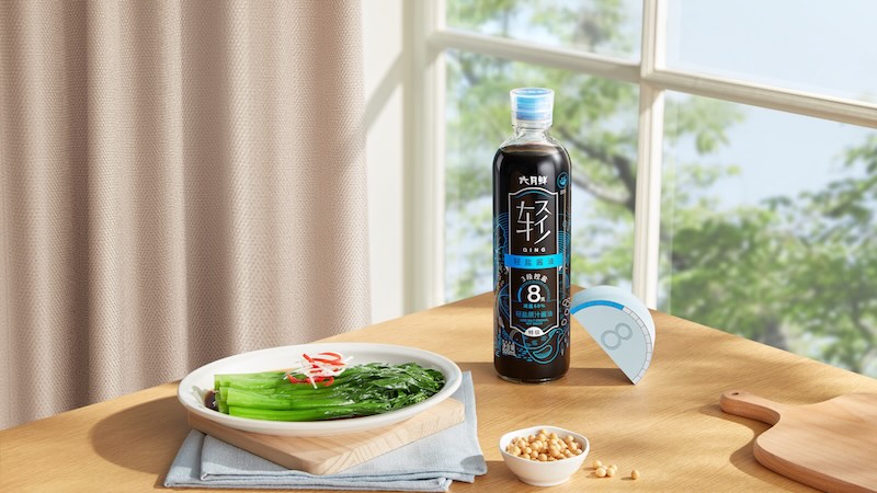 六月鲜?轻 8克轻盐原汁酱油